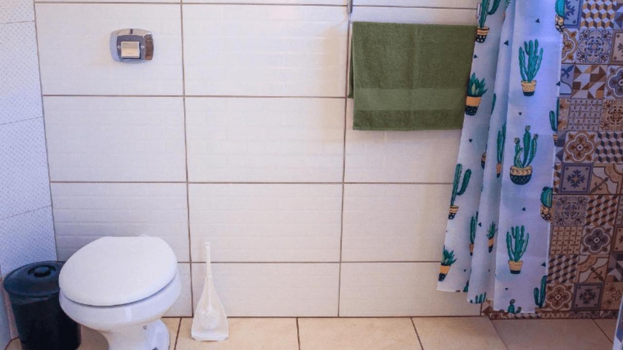 Apartamento confortável e amplo, próximo ao Parque Beto Carrero e praia de Armação Penha  Esterno foto
